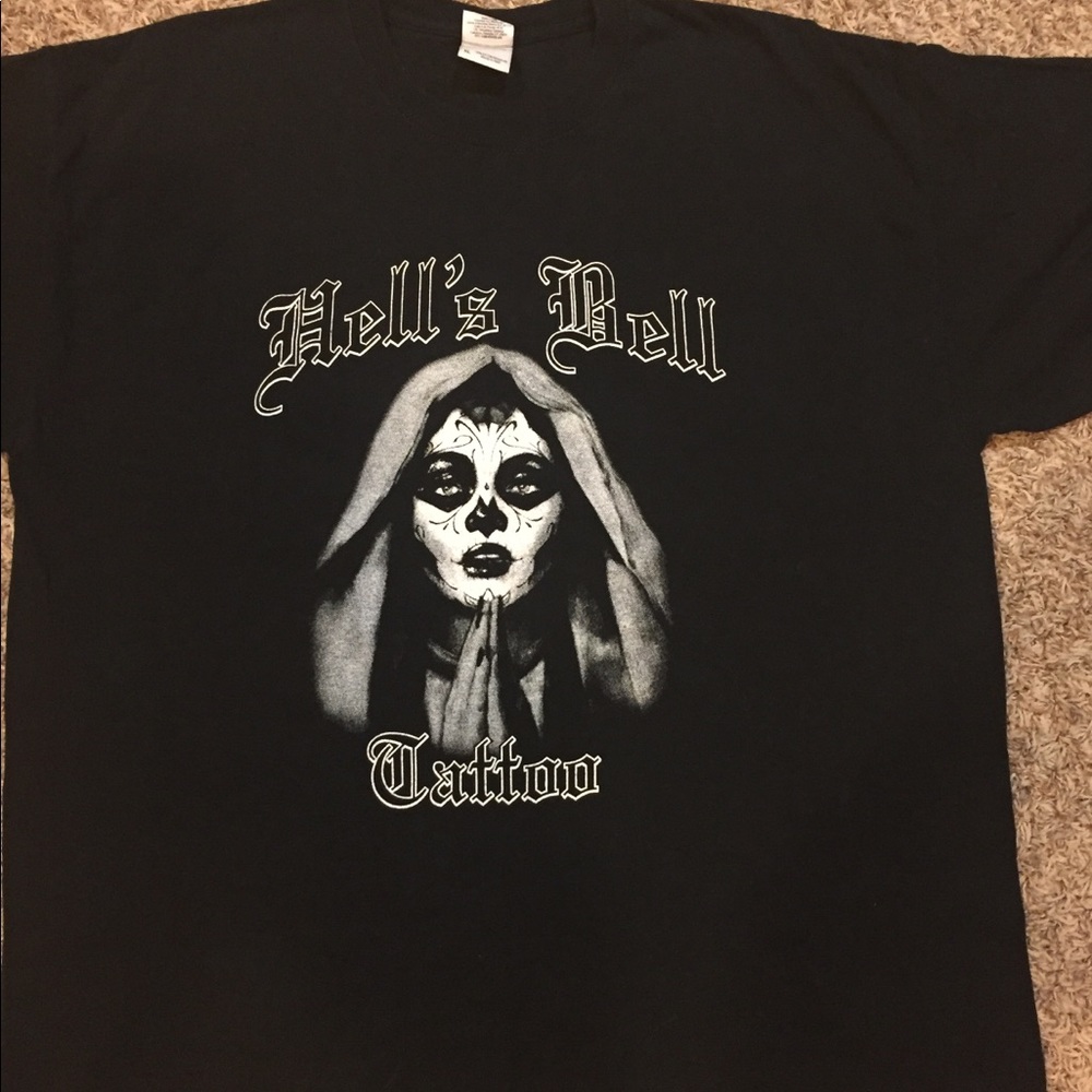 Retro tattoo shop t shirt